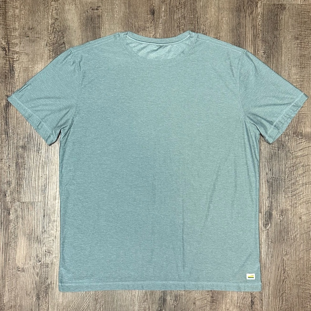 Vuori Strato Tech Short-sleeve Shirt Men's Size XL